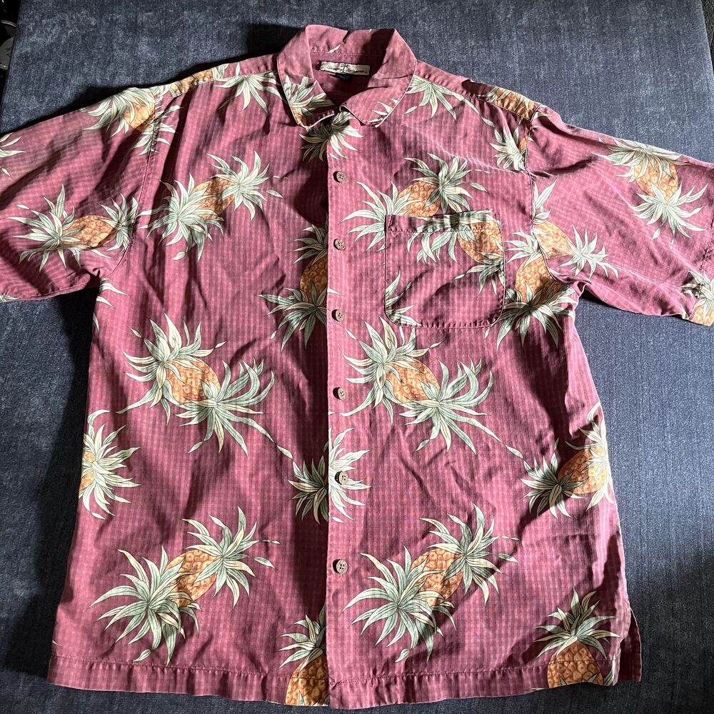 Tommy Bahama Shirt Mens Medium  Aloha shirt Pineapple Silk Hawaiian Button Up